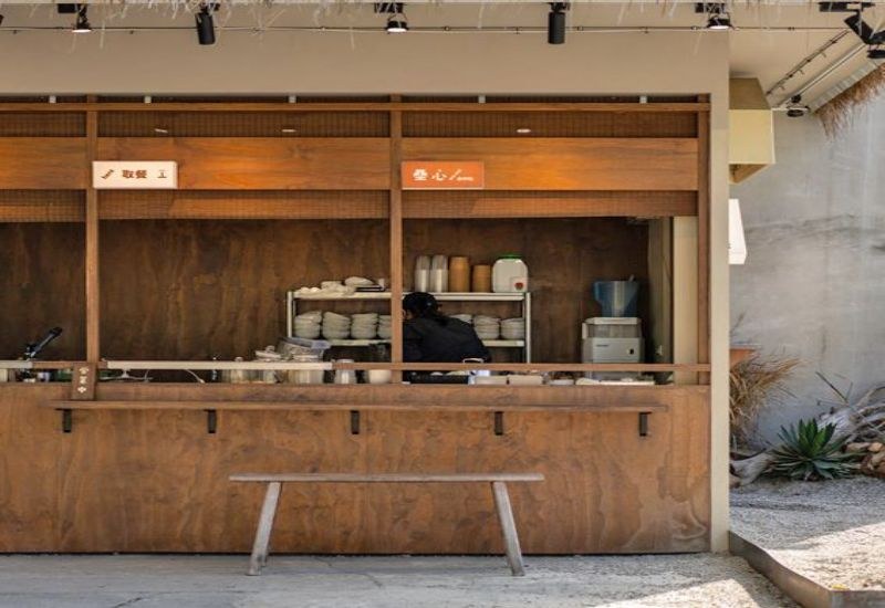 restaurant